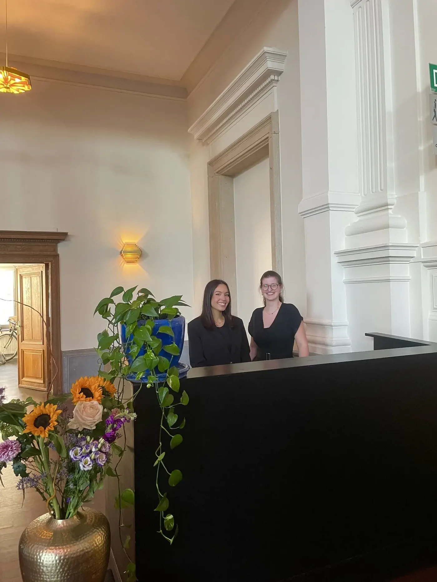 Hosts & hostessen van Team WAUW op een evenement (foto 3)